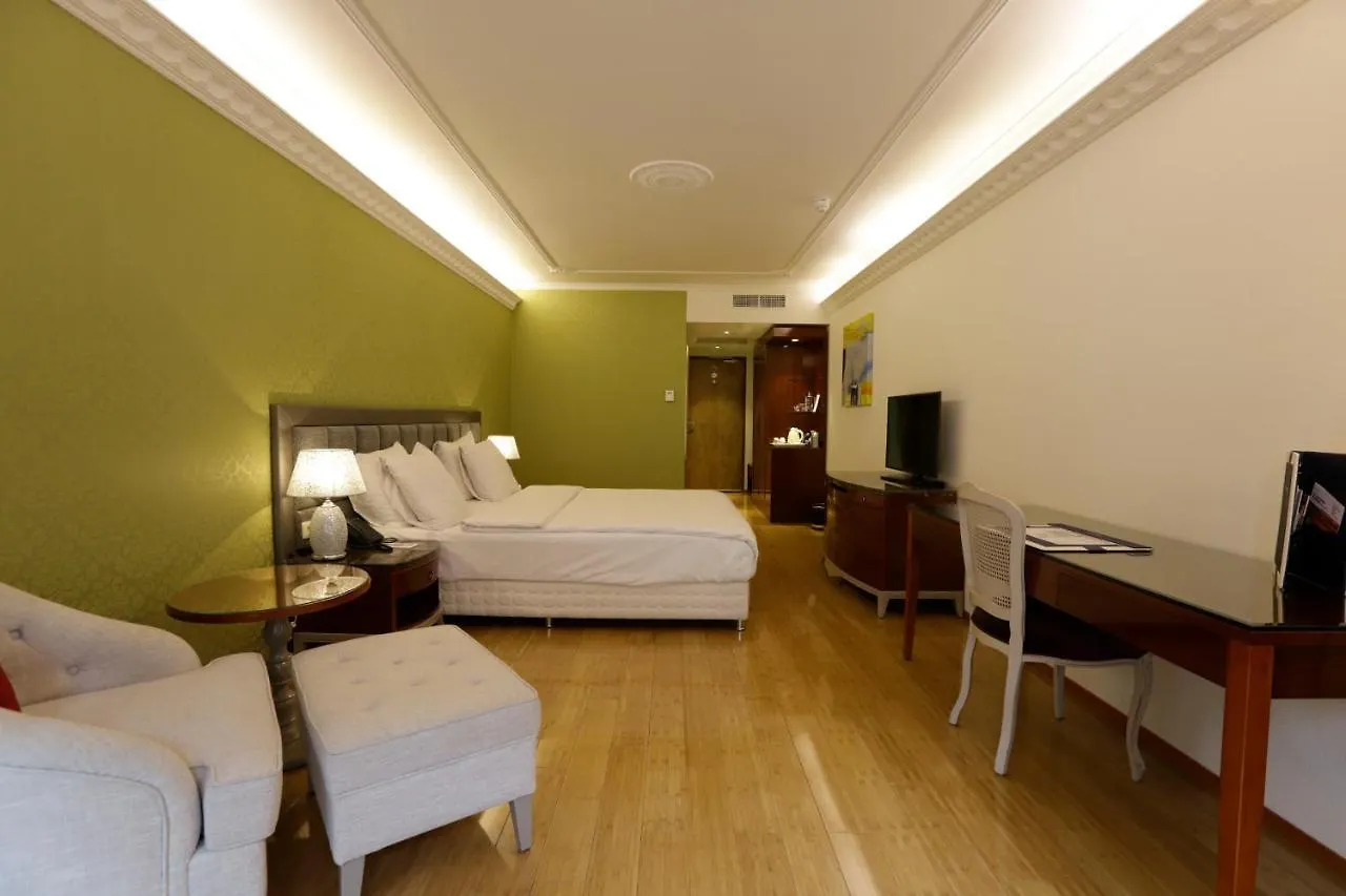 Chasse Hotel Amsterdam 4*,  Holandia